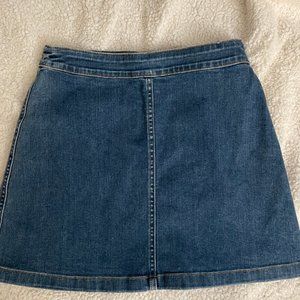 VERY NEW Wilfred Free Denim Mini Skirt